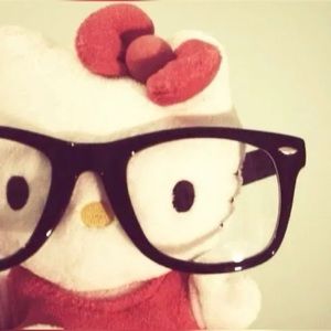 Meet your Posher, Nyla